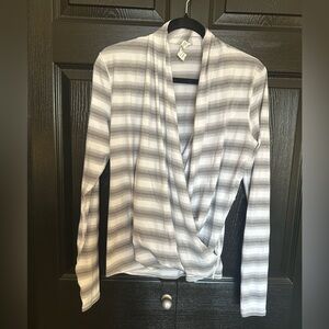 Lululemon Radiant Long Sleeve Wrap Tonka Stripe Heathered Black Grey Size 8